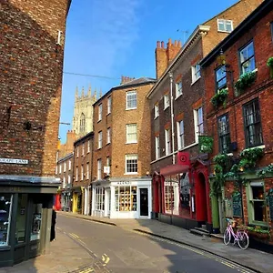  Holiday home 50a Petergate